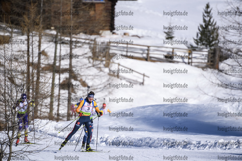 09.02.2020, xkvx, Biathlon IBU Cup Martell, Massenstart Damen, v.l. Vanessa Voigt (Germany) in aktion / in action competes
