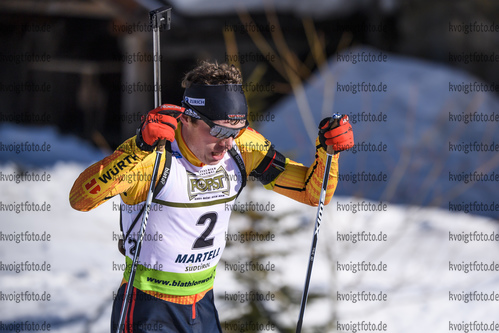 09.02.2020, xkvx, Biathlon IBU Cup Martell, Massenstart Herren, v.l. Lucas Fratzscher (Germany) in aktion / in action competes