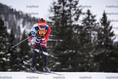 12.02.2020, xkvx, Biathlon IBU Weltmeisterschaft Antholz, Training Damen und Herren, v.l. Simon Eder (Austria) in aktion / in action competes