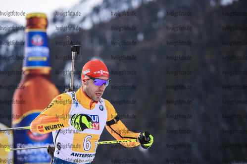 13.02.2020, xkvx, Biathlon IBU Weltmeisterschaft Antholz, Mixed Staffel, v.l. Arnd Peiffer (Germany) in aktion / in action competes