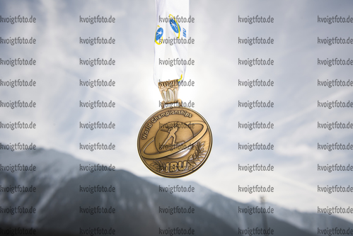 17.02.2020, xkvx, Biathlon IBU Weltmeisterschaft Antholz, Medaillen, v.l.  Bronzemedaille / bronze medal