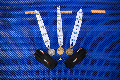 17.02.2020, xkvx, Biathlon IBU Weltmeisterschaft Antholz, Medaillen, v.l.  Silber, Gold und Bronze Medaille / silver, gold and bronze medal