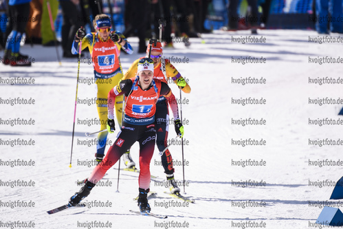 22.02.2020, xkvx, Biathlon IBU Weltmeisterschaft Antholz, Staffel Damen, v.l. Marte Olsbu Roeiseland (Norway) in aktion / in action competes