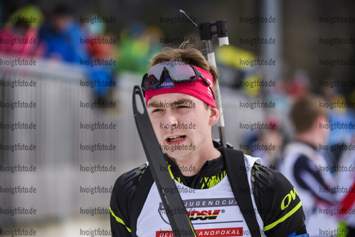 29.01.2020, xkvx, Biathlon DSV Deutschlandpokal Ruhpolding, Massenstart - maennlich, v.l. Janik Loew (Germany)  / 