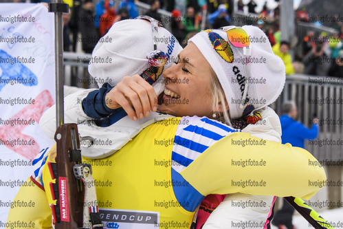 29.01.2020, xkvx, Biathlon DSV Deutschlandpokal Ruhpolding, Massenstart - weiblich, v.l. Nadine Horchler (Germany)Nadine Horchler (Germany) und Karolin Horchler (Germany)  / 