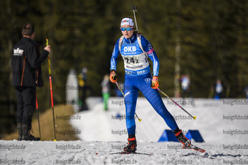 01.03.2020, xkvx, Biathlon DSV Deutschlandpokal Ruhpolding, Staffel - weiblich, v.l. Sophie Spark (Germany)  / 