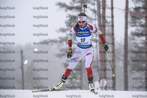13.03.2020, xkvx, Biathlon IBU Weltcup Kontiolathi, Sprint Damen, v.l. Kamila Zuk (Poland) in aktion / in action competes