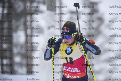 13.03.2020, xkvx, Biathlon IBU Weltcup Kontiolathi, Sprint Damen, v.l. Dorothea Wierer (Italy) in aktion / in action competes
