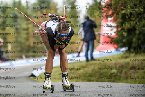 04.09.2020, xkvx, Biathlon Deutsche Meisterschaften Altenberg, Einzel Damen, v.l. Luise Mueller (Germany)  / 