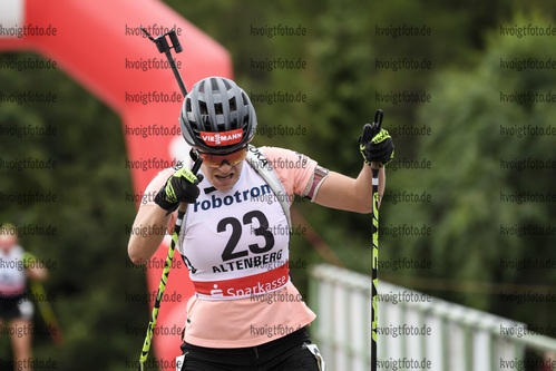 04.09.2020, xkvx, Biathlon Deutsche Meisterschaften Altenberg, Einzel Damen, v.l. Hanna Kebinger (Germany)  / 