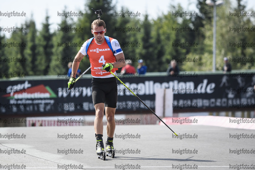 06.09.2020, xkvx, Biathlon Deutsche Meisterschaften Altenberg, Verfolgung Herren, v.l. Simon Schempp (Germany)  / 