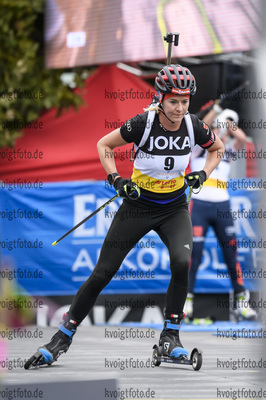 27.09.2020, xkvx, City Biathlon Wiesbaden 2020, v.l. Maren Hammerschmidt (Germany) in aktion am Schiessstand / at the shooting range