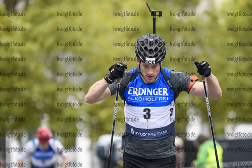 27.09.2020, xkvx, City Biathlon Wiesbaden 2020, v.l. Tarjei Boe (Norway) in aktion / in action competes