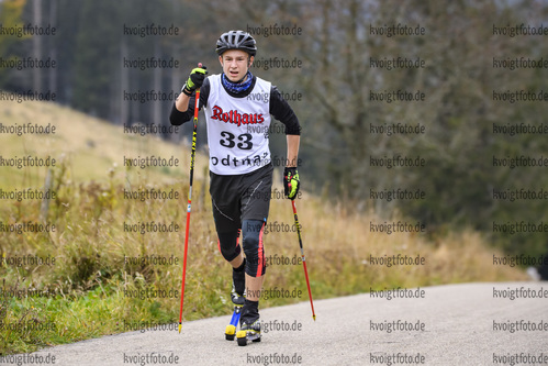 09.10.2020, xkvx, Biathlon, Deutschlandpokal Notschrei, Berglauf - maennlich, v.l. Erik Roller