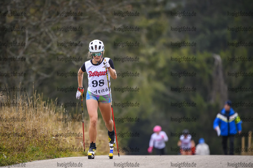 09.10.2020, xkvx, Biathlon, Deutschlandpokal Notschrei, Berglauf - weiblich, v.l. Marlene Fichtner