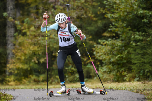10.10.2020, xkvx, Biathlon, Deutschlandpokal Notschrei, Sprint - weiblich, v.l. Sophia Weiss