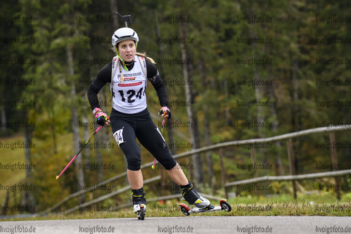 10.10.2020, xkvx, Biathlon, Deutschlandpokal Notschrei, Sprint - weiblich, v.l. Anna Stumpfegger