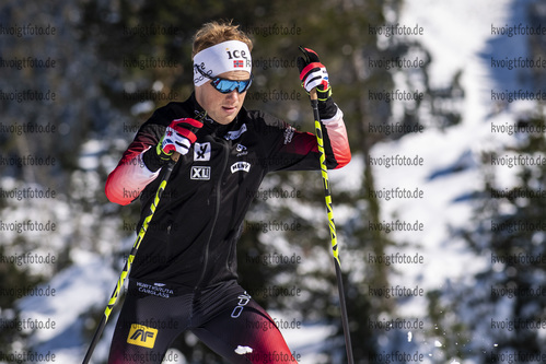 14.10.2020, xkvx, Biathlon Training - Passo di Lavaze, v.l. Johannes Dale (Norway)  