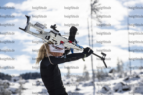 16.10.2020, xkvx, Biathlon Training - Passo di Lavaze, v.l. Tiril Kampenhaug Eckhoff (Norway)  