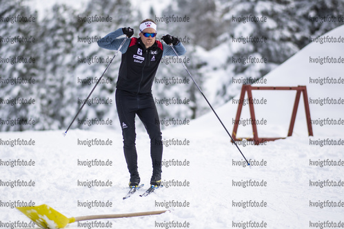 16.10.2020, xkvx, Biathlon Training - Passo di Lavaze, v.l. Sverre W. Kaas (Norway)  