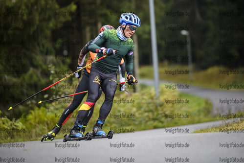 21.10.2020, xkvx, Biathlon Training Oberhof, v.l. Erik Lesser (Germany)