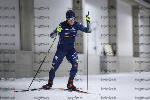 21.10.2020, xkvx, Biathlon Training Oberhof - Skihalle, v.l. Trainer Andrea Zattoni (Italy)