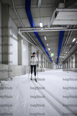27.10.2020, xkvx, Wintersport - Biathlon Training Oberhof - Skihalle, v.l. Lisa Lohmann (Germany)
