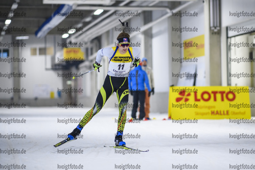 27.10.2020, xkvx, Biathlon NK2 Testwettkampf Oberhof - Skihalle, v.l. Janik Loew (Germany)