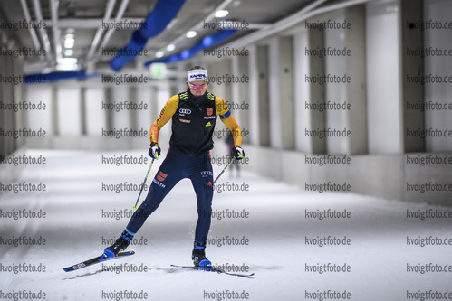 27.10.2020, xkvx, Wintersport - Biathlon Training Oberhof - Skihalle, v.l. Vanessa Voigt (Germany)