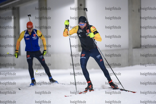 29.10.2020, xkvx, Wintersport - Biathlon Training Oberhof - Skihalle, v.l. Arnd Peiffer (Germany) und Lucas Fratzscher (Germany)