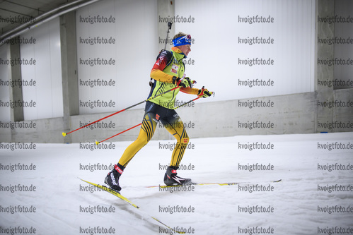 29.10.2020, xkvx, Wintersport - Biathlon Training Oberhof - Skihalle, v.l. Tim Wolter (Germany)