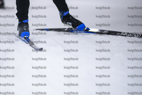 29.10.2020, xkvx, Wintersport - Biathlon Training Oberhof - Skihalle, v.l. Erik Lesser (Germany) / Salomon Schuhe / Ski