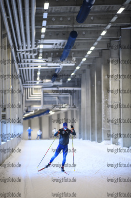 05.11.2020, xkvx, Wintersport - Biathlon Training Oberhof - Skihalle, v.l. Serafin Wiestner (Switzerland)