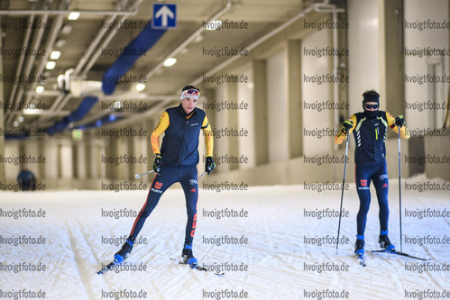 05.11.2020, xkvx, Wintersport - Biathlon Training Oberhof - Skihalle, v.l. Philipp Lipowitz (Germany) und Darius Lodl (Germany)