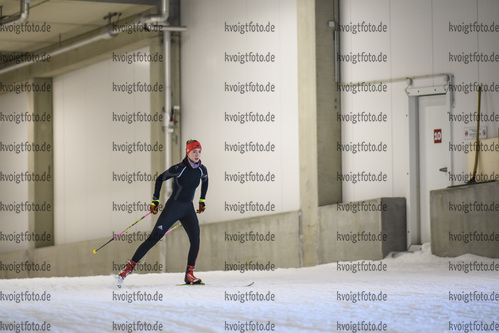 05.11.2020, xkvx, Wintersport - Biathlon Training Oberhof - Skihalle, v.l. Nathalie Horstmann (Germany)
