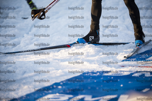 26.11.2020, xkvx, Biathlon IBU Weltcup Kontiolahti, Training Damen und Herren, v.l. Salomon / Erlend Bjoentegaard (Norway)  / 