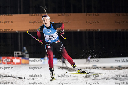 28.11.2020, xkvx, Biathlon IBU Weltcup Kontiolahti, Einzel Damen, v.l. Emilie Aagheim Kalkenberg (Norway) in aktion / in action competes
