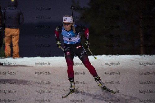 29.11.2020, xkvx, Biathlon IBU Weltcup Kontiolahti, Sprint Damen, v.l. Tiril Eckhoff (Norway) in aktion / in action competes