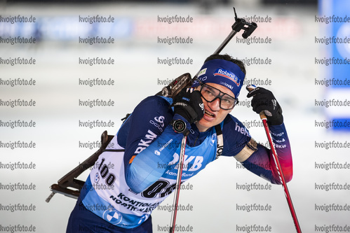 03.12.2020, xkvx, Biathlon IBU Weltcup Kontiolahti, Sprint Herren, v.l. Niklas Hartweg (Switzerland) im Ziel / in the finish