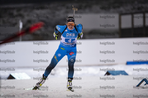 05.12.2020, xkvx, Biathlon IBU Weltcup Kontiolahti, Staffel Damen, v.l. Justine Braisaz-Bouchet (France) in aktion / in action competes