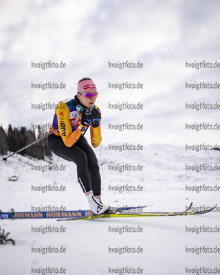 16.12.2020, xkvx, Biathlon IBU Weltcup Hochfilzen, Training Damen und Herren, v.l. Denise Herrmann (Germany) in aktion / in action competes