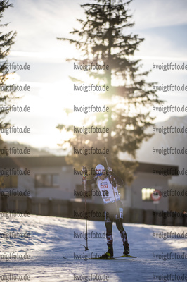 17.12.2020, xkvx, Biathlon IBU Weltcup Hochfilzen, Sprint Herren, v.l. Felix Leitner (Austria) in aktion / in action competes