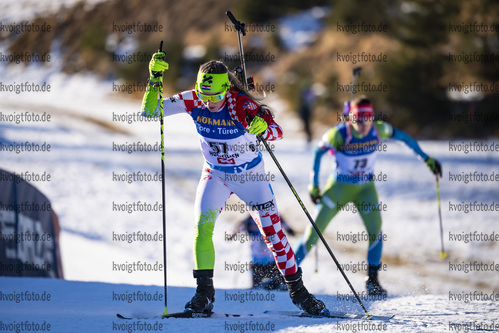 18.12.2020, xkvx, Biathlon IBU Weltcup Hochfilzen, Sprint Damen, v.l. Nika Blazenic (Croatia) in aktion / in action competes
