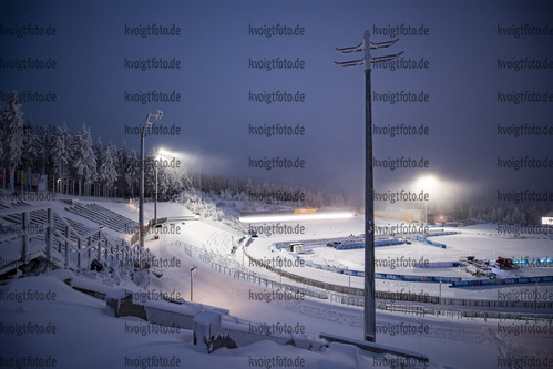 06.01.2022, xkvx, Biathlon IBU Weltcup Oberhof, Training Damen und Herren, v.l.  Ansicht Arena am Rennsteig Oberhof / Stadium Overview