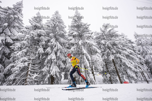 07.01.2020, xkvx, Biathlon IBU Weltcup Oberhof, Training Damen und Herren, v.l. Arnd Peiffer (Germany) in aktion / in action competes