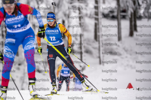 08.01.2020, xkvx, Biathlon IBU Weltcup Oberhof, Sprint Damen, v.l. Franziska Preuss (Germany) in aktion / in action competes