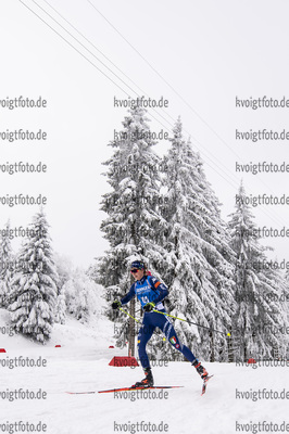 08.01.2020, xkvx, Biathlon IBU Weltcup Oberhof, Sprint Damen, v.l. Lisa Vittozzi (Italy) in aktion / in action competes