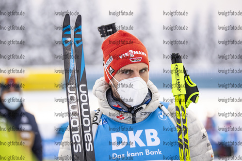 13.01.2020, xkvx, Biathlon IBU Weltcup Oberhof, Sprint Herren, v.l. Arnd Peiffer (Germany) bei der Siegerehrung / at the medal ceremony