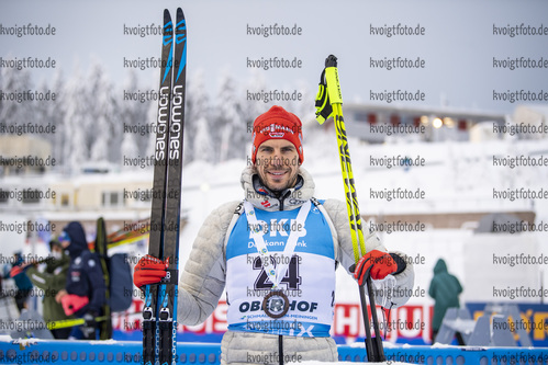 13.01.2020, xkvx, Biathlon IBU Weltcup Oberhof, Sprint Herren, v.l. Arnd Peiffer (Germany) nach der Siegerehrung / after the medal ceremony
