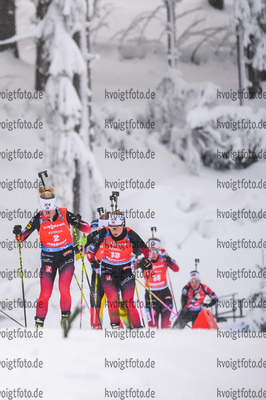 17.01.2020, xkvx, Biathlon IBU Weltcup Oberhof, Massenstart Damen, v.l. Tiril Eckhoff (Norway) und Ingrid Landmark Tandrevold (Norway)  / 